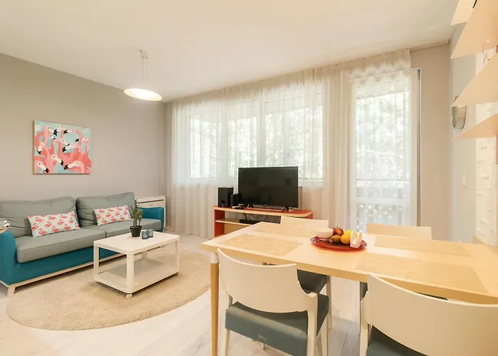 Апартамент Comfort Happy Briz, Aquarelle With Security Варна